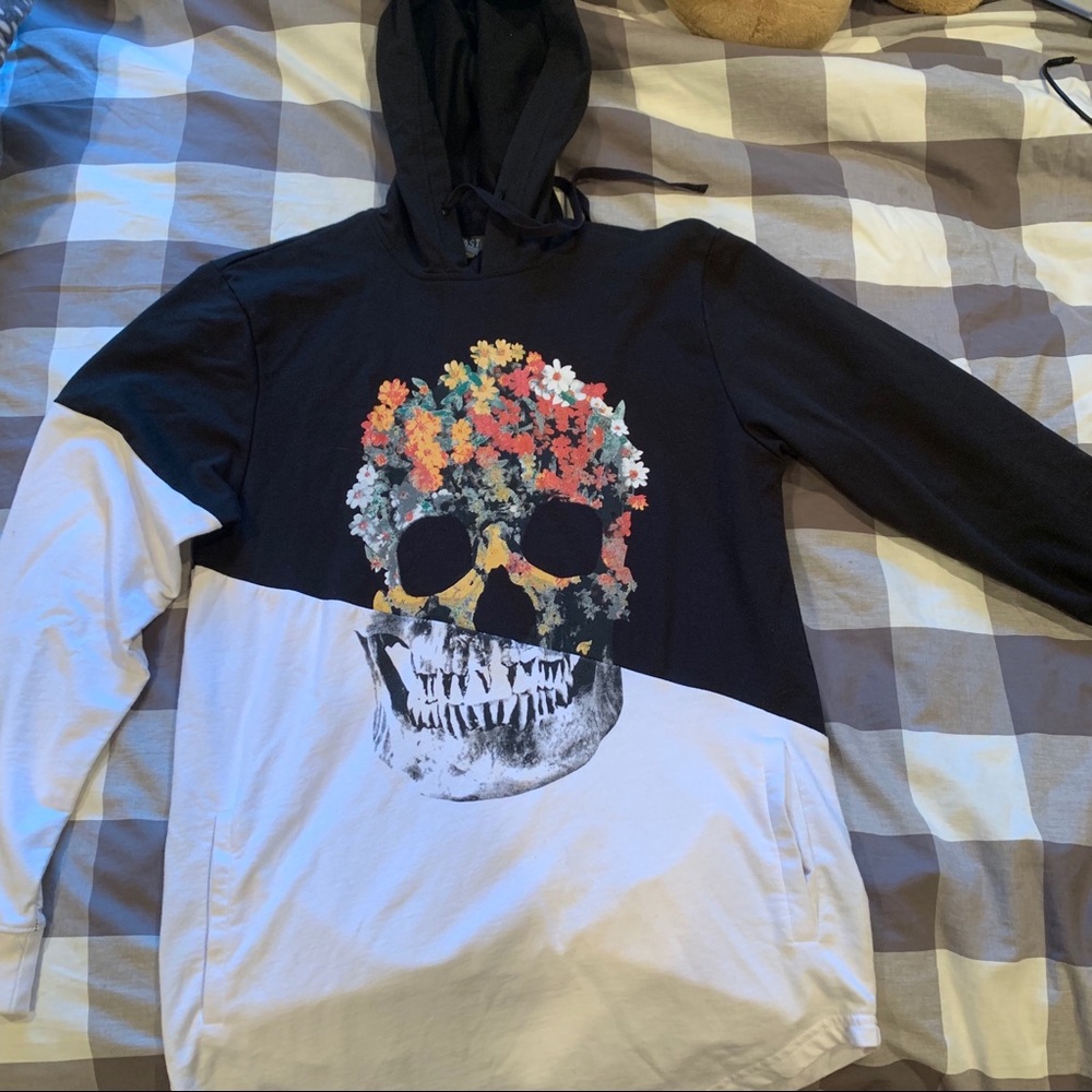 Long skull hoodie